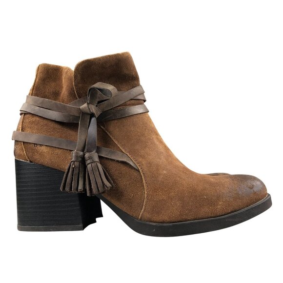 BOC Women's Size 8.5M Amber Tassel Brown Suede Side Zip High Heel Ankle Boots - Picture 1 of 14